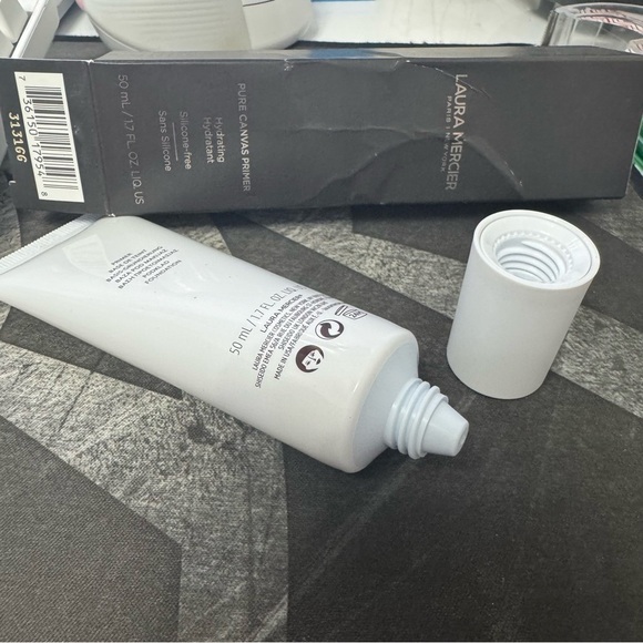 Laura Mercier HYDRATING Pure Canvas Primer 1.7 oz. Full Size NEW in BOX Makeup - Picture 9 of 9